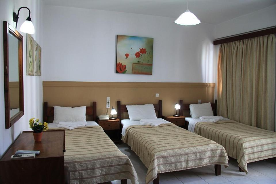 Oyo Kings Hotel Katunayaka Dış mekan fotoğraf